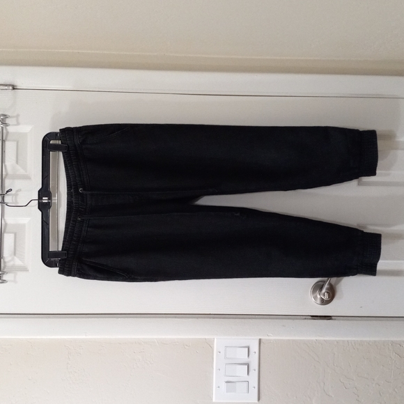 MOTHER Drawstring Trainer Crop Pants - Picture 3 of 6